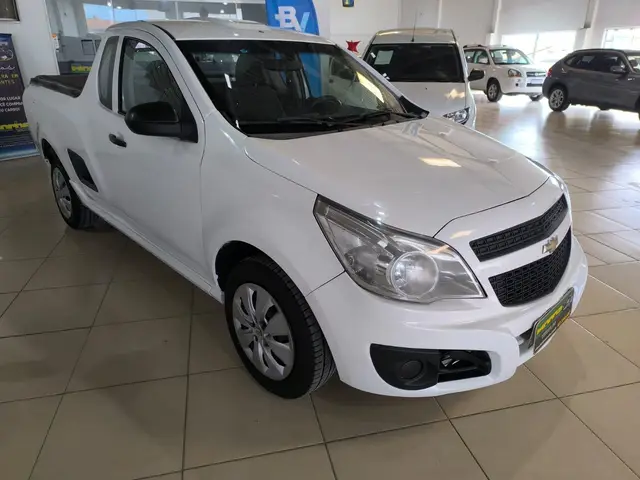 Carro Chevrolet Montana 2019 LS 1.4 (Flex)