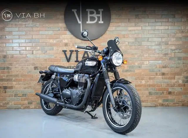 Carro Triumph Bonneville T100 2020 T 100