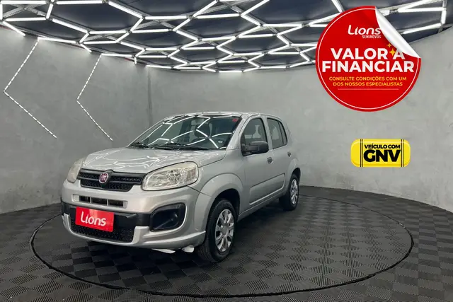 Carro Fiat Uno 2020 Attractive 1.0 8V (Flex) 4p