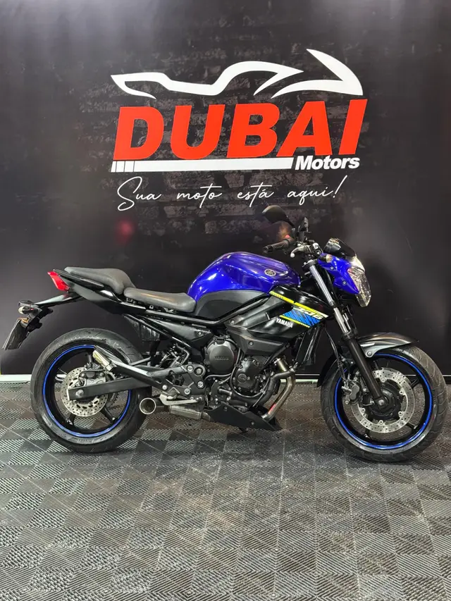 Carro Yamaha XJ6 N 2018 XJ6 N 600 (ABS)
