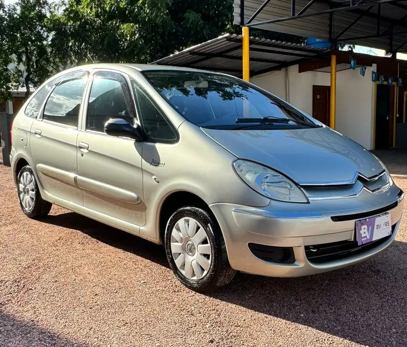 Citroën Xsara Picasso GLX 1.6 16V (flex)