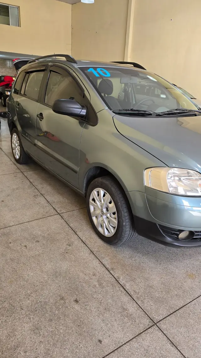 Carro Volkswagen SpaceFox 2010 Trend 1.6 8V (Flex)