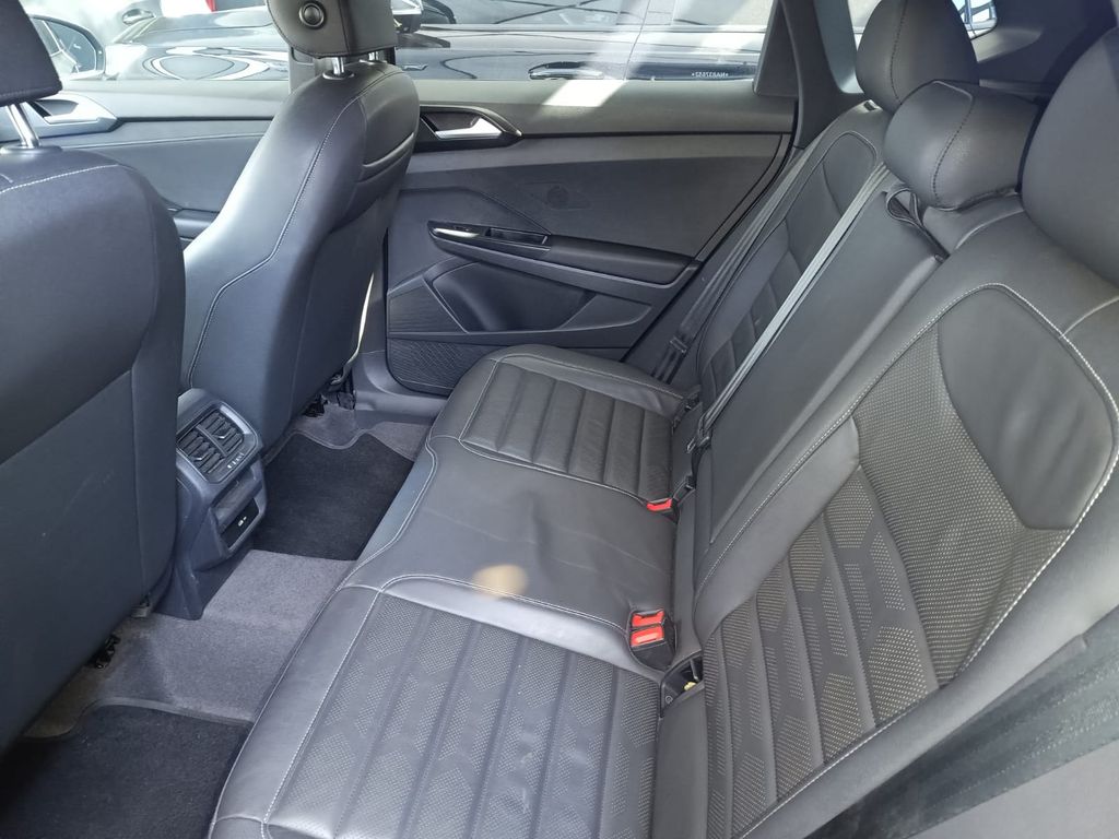 Taos Highline 1.4 TSI (Aut) (Flex)