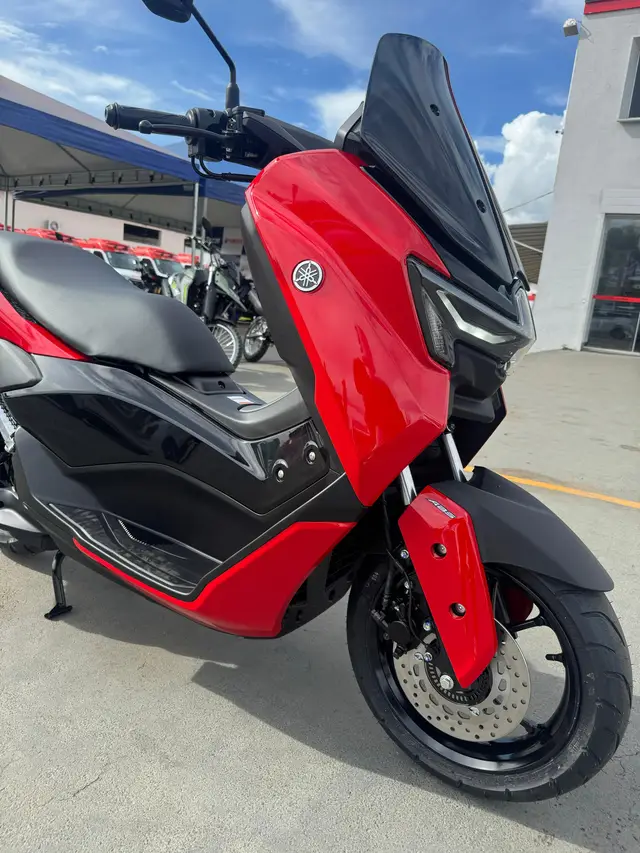 Carro Yamaha NMax 2025 Connected 160