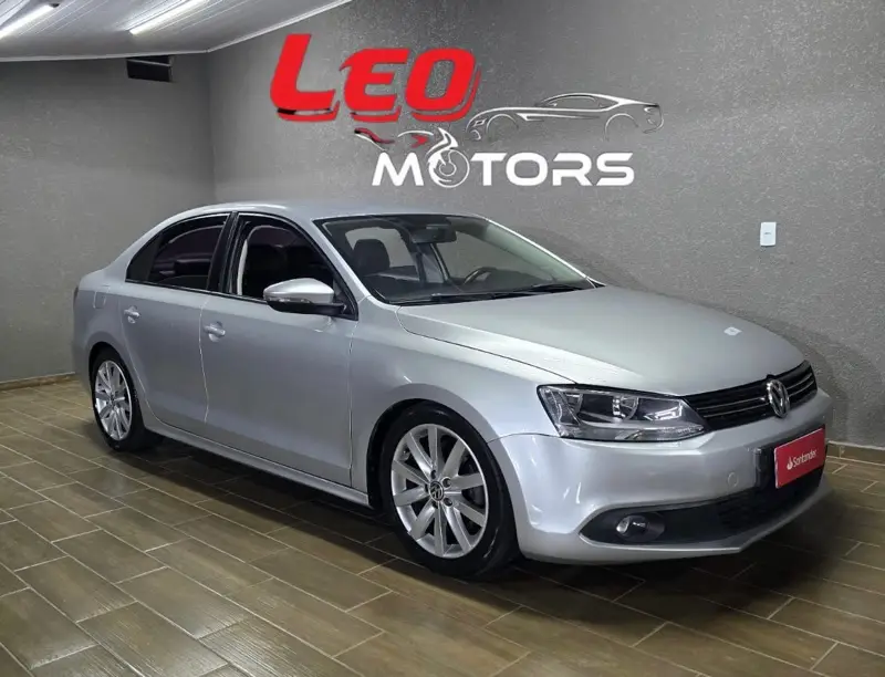Volkswagen Jetta 2.0 Comfortline Tiptronic (Flex)