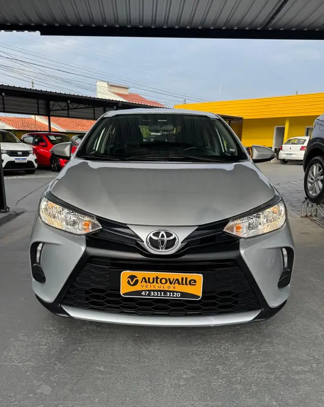 Carro Toyota Yaris 2024 XL 1.5 (Flex) (Aut)