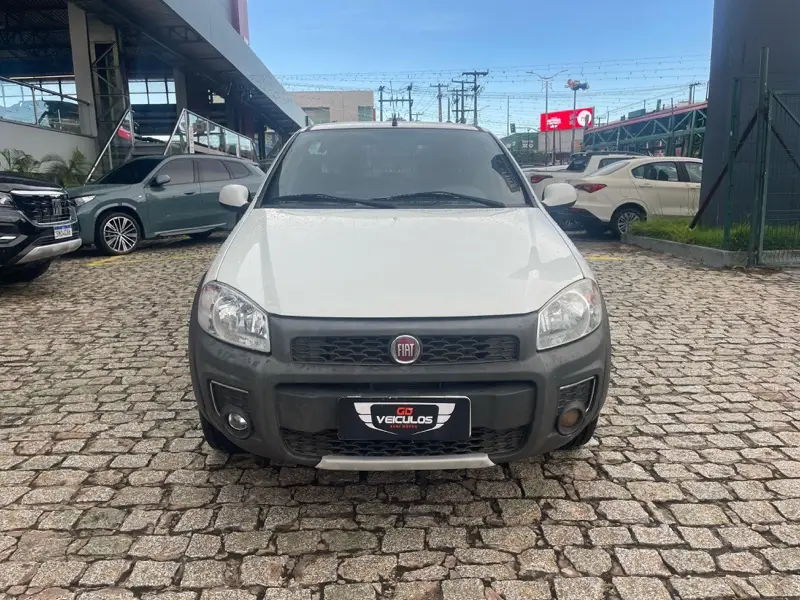 Fiat Strada Freedom 1.4 CD (Flex)