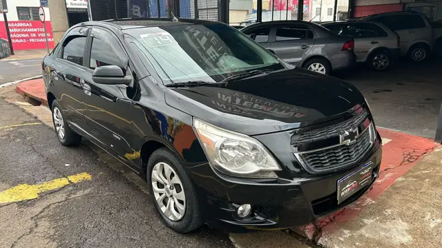 Carro Chevrolet Cobalt 2014 LT 1.4 8V (Flex)