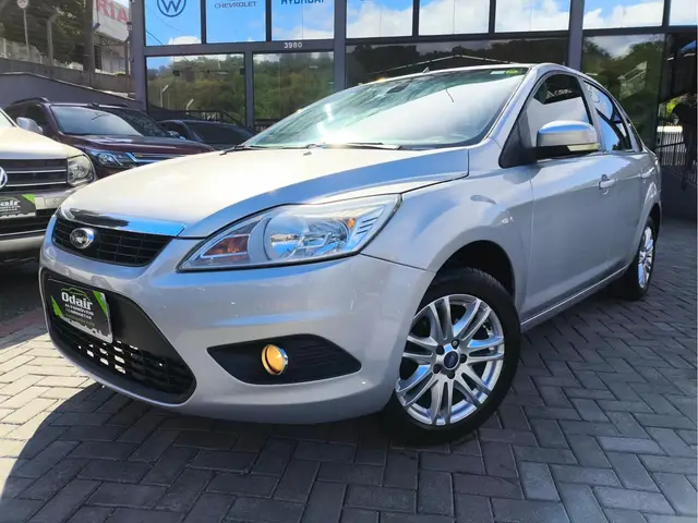 Carro Ford Focus Sedan 2012 GLX 2.0 16V (Flex) (Aut)