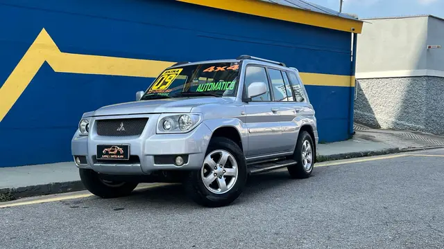 Carro Mitsubishi Pajero TR4 2009 2.0 16V (flex)