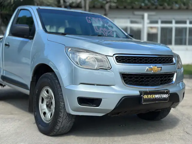 Carro Chevrolet S10 Cabine Simples 2013 S10 2.8 CTDi Cabine Simples LS 4WD