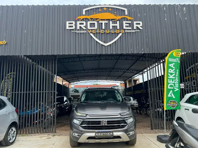 Carro Fiat Toro 2022 Volcano 1.3