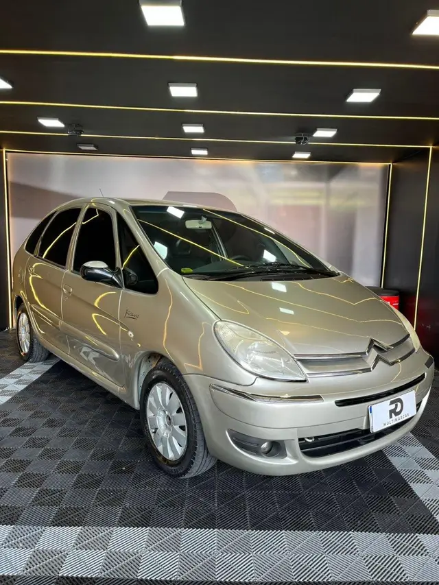 Carro Citroën Xsara Picasso 2010 Exclusive 2.0 (aut)
