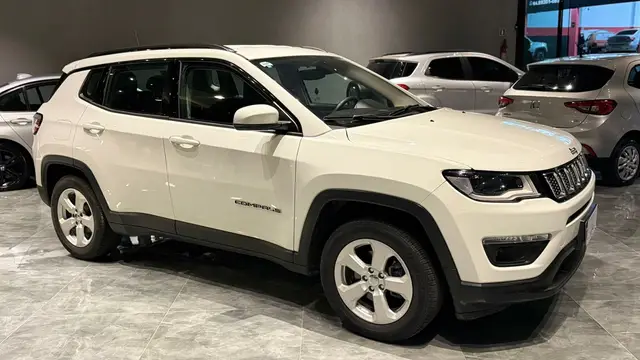Carro Jeep Compass 2018 2.0 Sport 4x2 (Aut) (Flex)