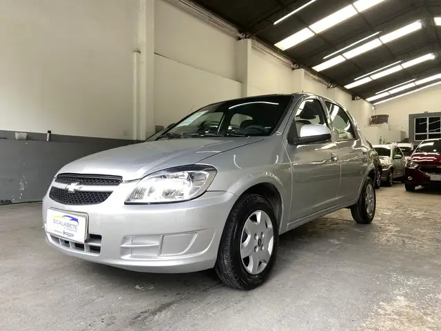 Carro Chevrolet Celta 2013 LT 1.0 (Flex)