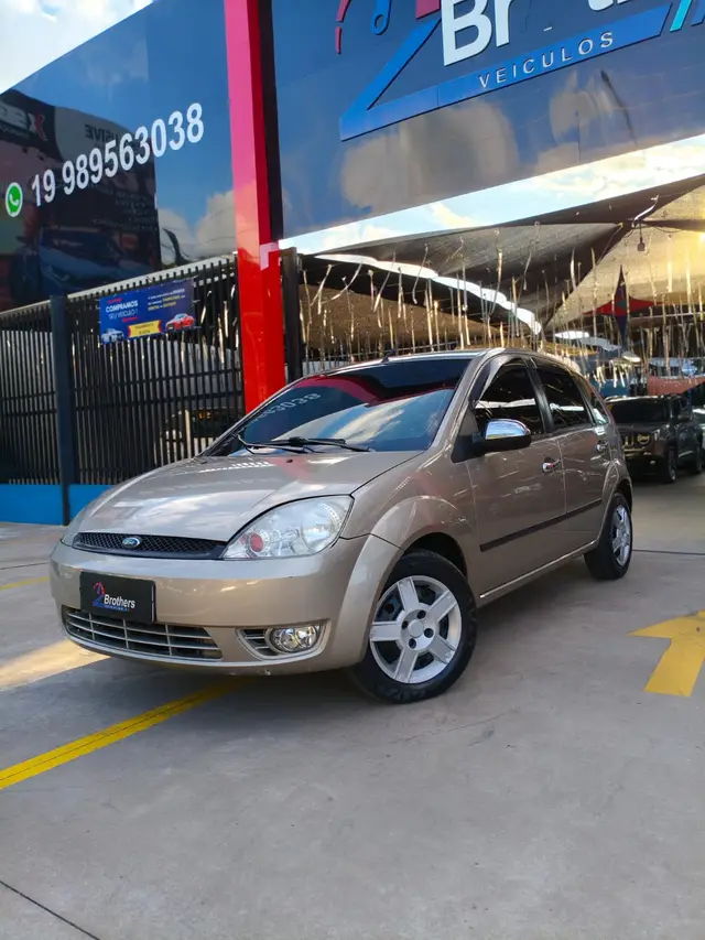 Carro Ford Fiesta Hatch 2006 1.6 (Flex)