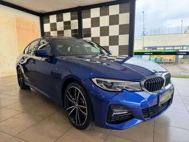 Carro BMW 330e 2020 M Sport 2.0 Turbo Híbrido (Aut)