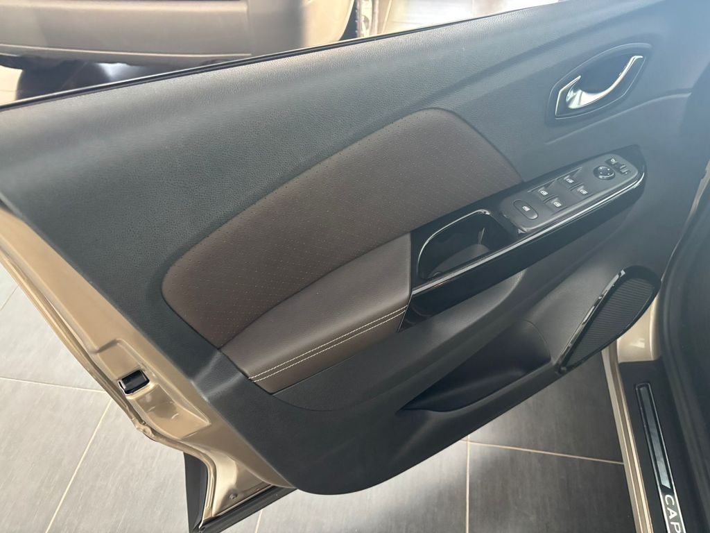 Captur Iconic 1.3 Turbo CVT