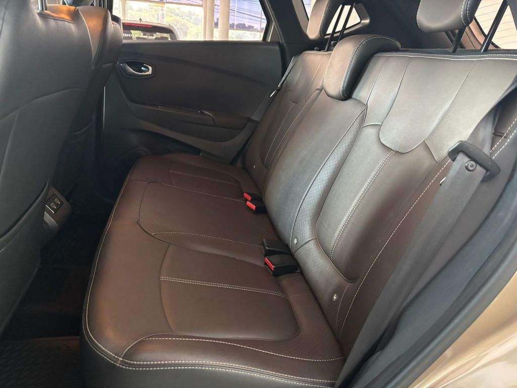 Captur Iconic 1.3 Turbo CVT