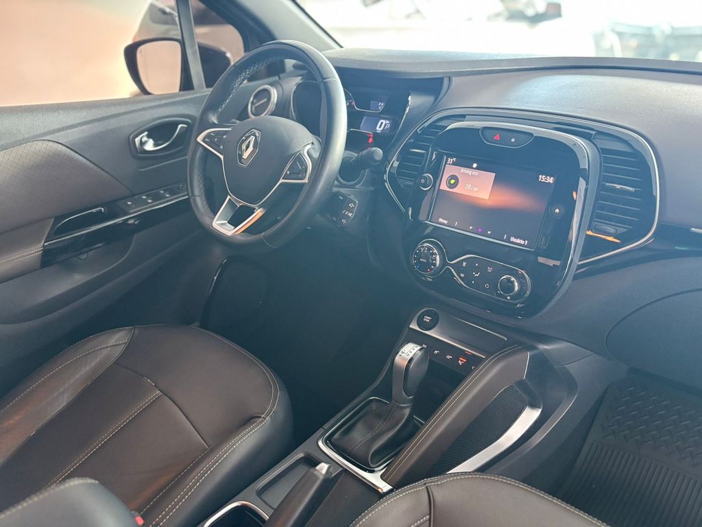 Captur Iconic 1.3 Turbo CVT