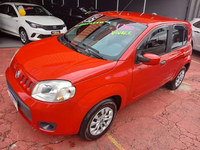 Carro Fiat Uno 2015 Vivace Celeb. 1.0 8V (Flex) 4p