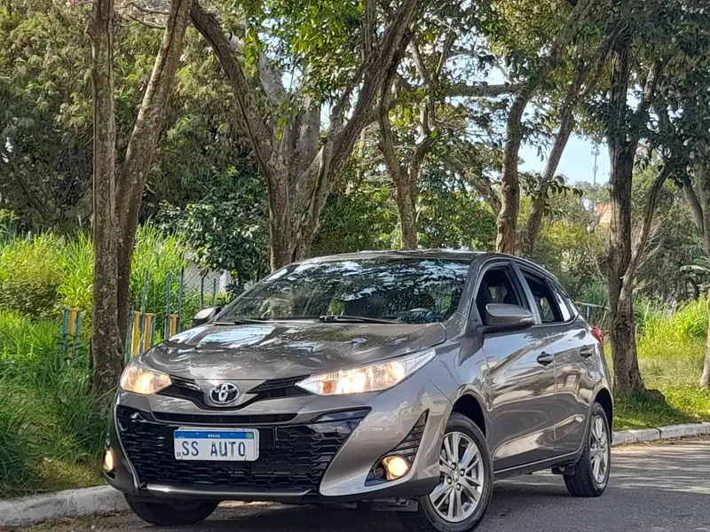 Toyota Yaris 1.3 XL Plus Tech CVT (Flex)