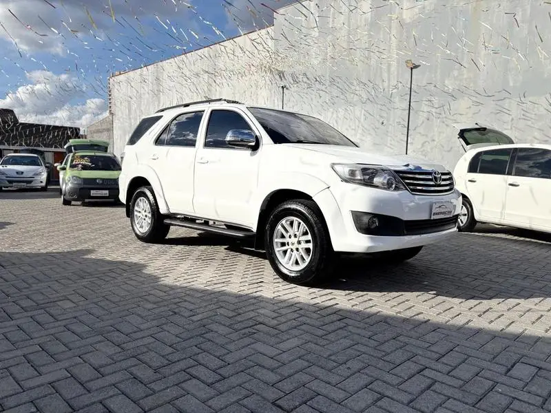 Toyota Hilux Cabine Dupla Hilux 2.7 Flex 4x4 CD STD