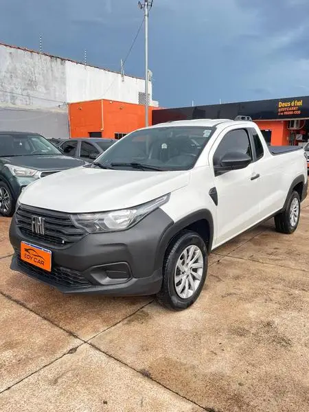 Carro Fiat Strada 2023 Endurance 1.4 Cabine Plus (Flex)