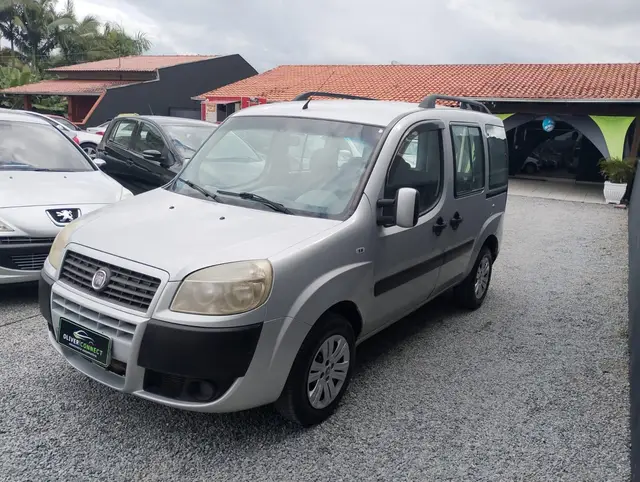 Carro Fiat Doblò Cargo 2013 1.8 16V (Flex)