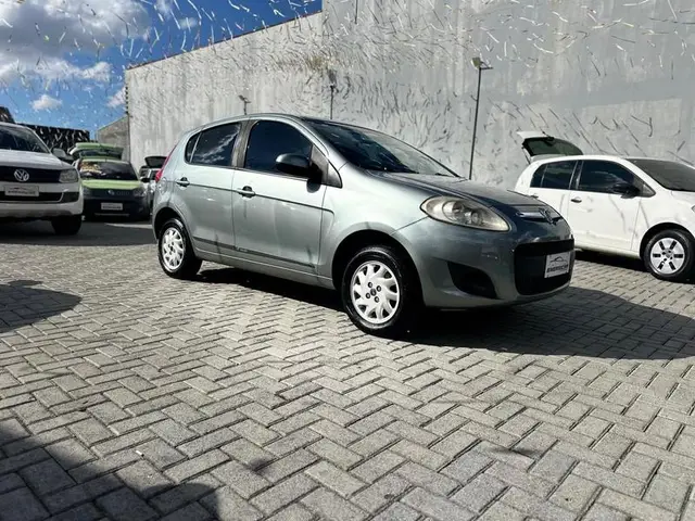 Carro Fiat Palio 2015 ATTRA. Best Seller 1.4 EVO Flex 5p
