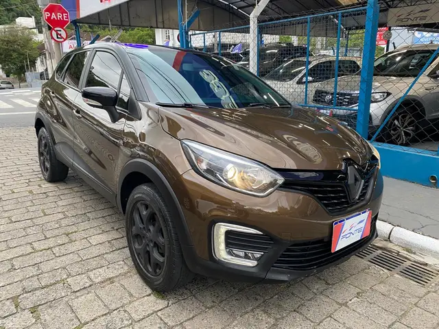 Carro Renault Captur 2019 Intense 1.6 16v SCe CVT (Flex)