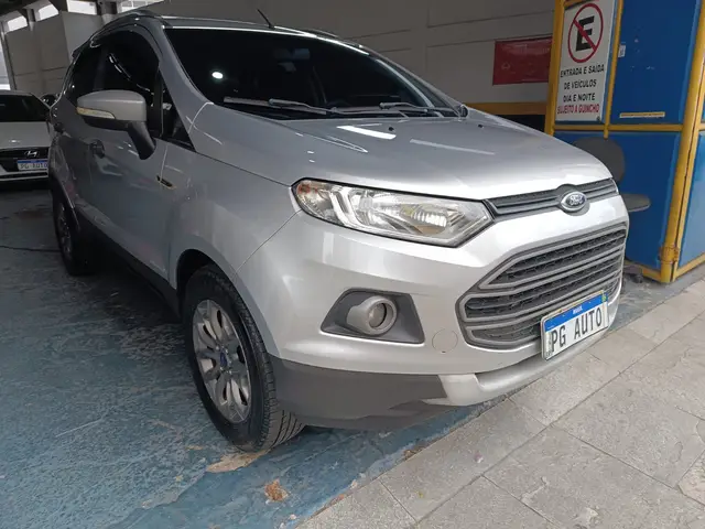 Carro Ford EcoSport 2015 Ecosport Freestyle 1.6 16V (Flex)