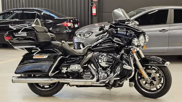 Carro Harley-Davidson Electra Glide 2014 ELECTRA GLIDE ULTRA LIMITED FLHTK