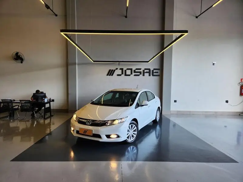 Honda Civic LXS 1.8 i-VTEC (Aut) (Flex)