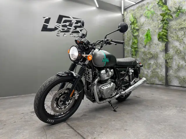 Carro Royal Enfield Interceptor 2024 650 (ABS)
