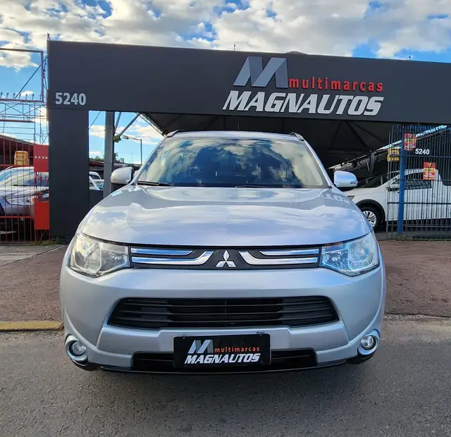 Carro Mitsubishi Outlander 2014 2.0 16V CVT