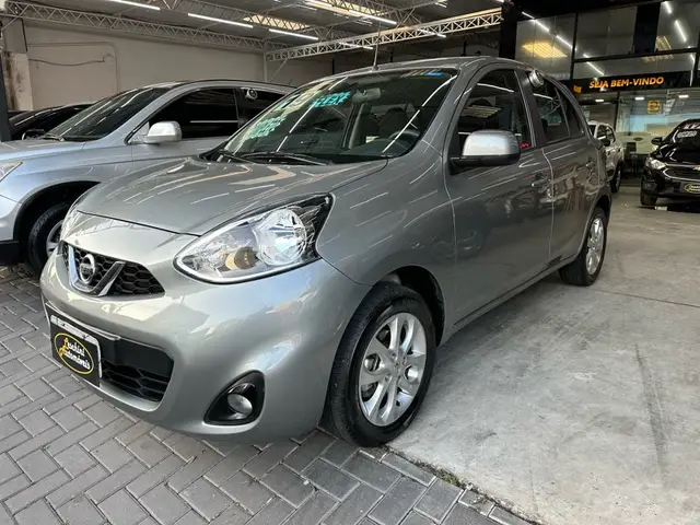 Carro Nissan March 2019 1.6 16V SV CVT (Flex)