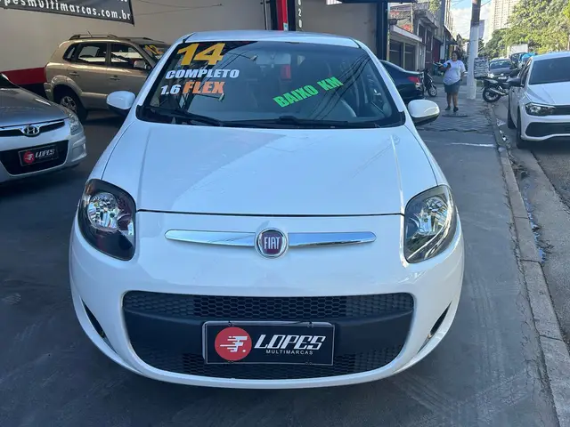 Carro Fiat Palio 2014 Essence 1.6 16V (Flex)