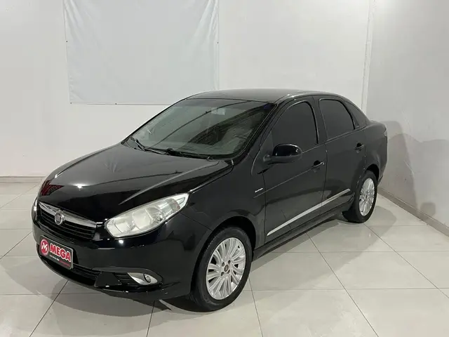 Carro Fiat Grand Siena 2013 Essence 1.6 16V Dualogic (Flex)
