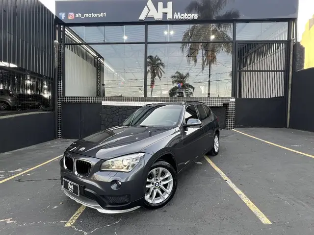 Carro BMW X1 2015 2.0 sDrive20i Activeflex