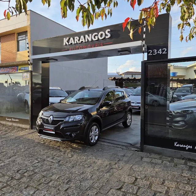 Carro Renault Sandero Stepway 2016 1.6 8V (Flex)