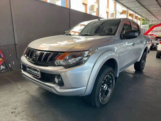 Carro Mitsubishi L200 Triton Sport 2023 GLS 2.4