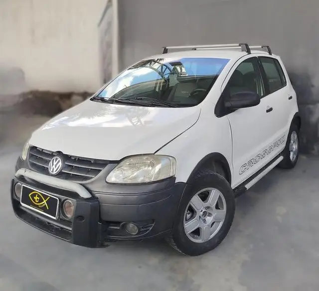 Carro Volkswagen CrossFox 2006 1.6 (Flex)