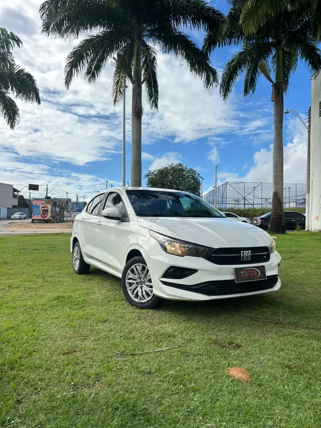 Carro Fiat Cronos 2022 Drive 1.3