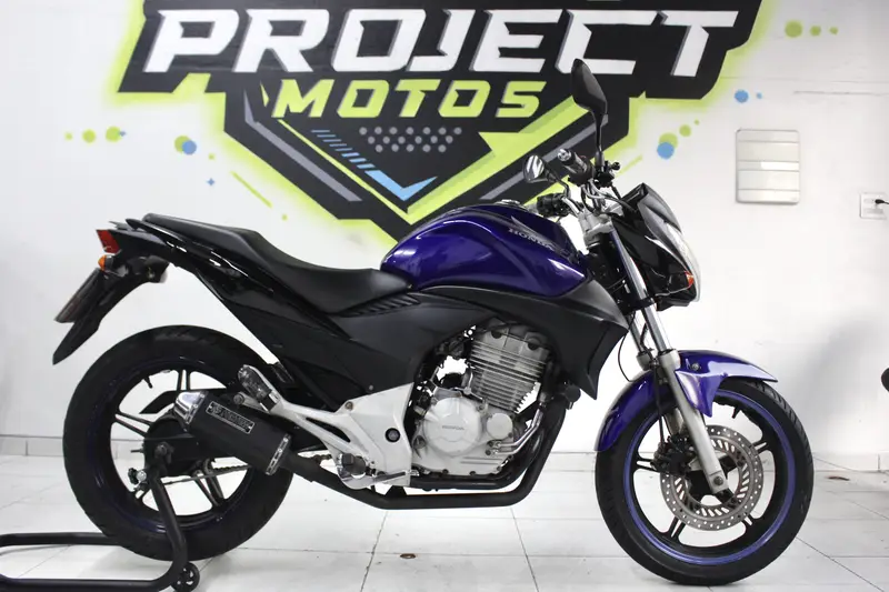 Honda CB 300R Standard