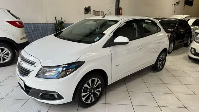 Carro Chevrolet Onix 2014 1.4 LTZ SPE/4