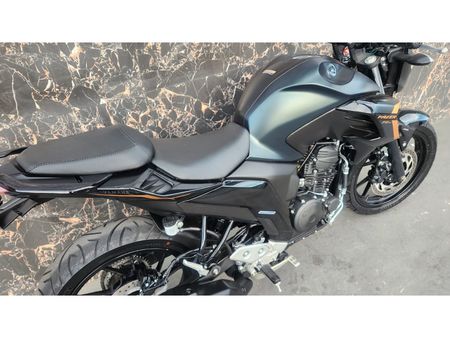 FazerFZ25 Flex