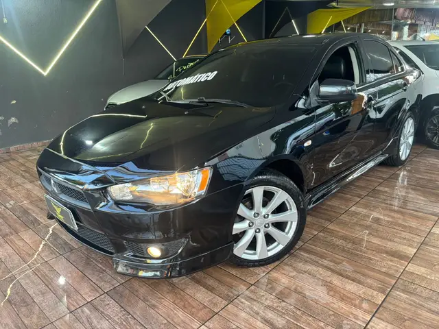 Carro Mitsubishi Lancer 2014 2.0 16V