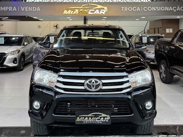 Carro Toyota Hilux Cabine Dupla 2016 Hilux 2.8 TDI SRX CD 4x4 (Aut)