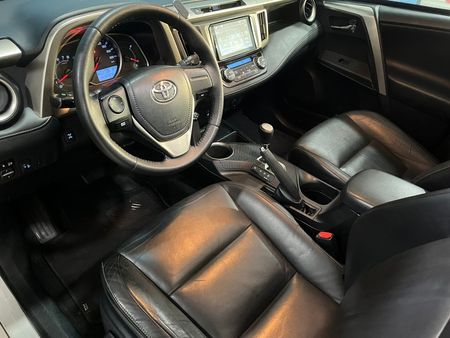 RAV4 2.5 CVT 4x4